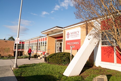 Mercy High School 梅西高中
