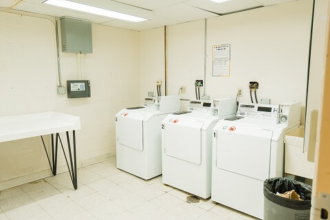 Cretin-Derham Hall High School 克雷汀-德拉姆莊園高中