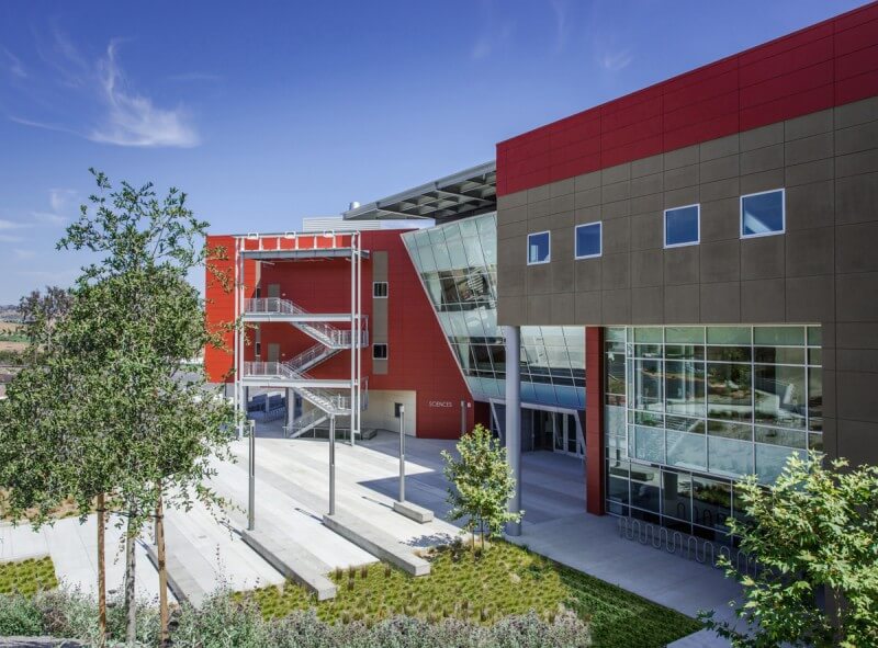 鞍峰學院 Saddleback College