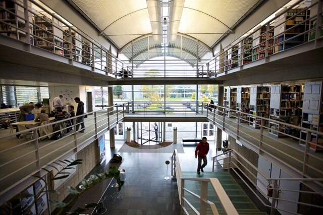 克蘭菲爾德大學 Cranfield University