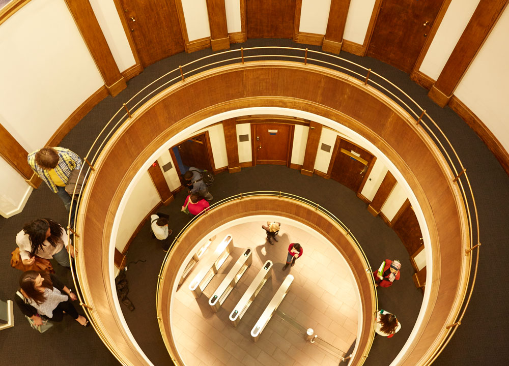 法律大學 The University of Law